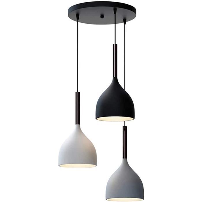 Planche en bois lustre et lampes suspendues vintage suspension