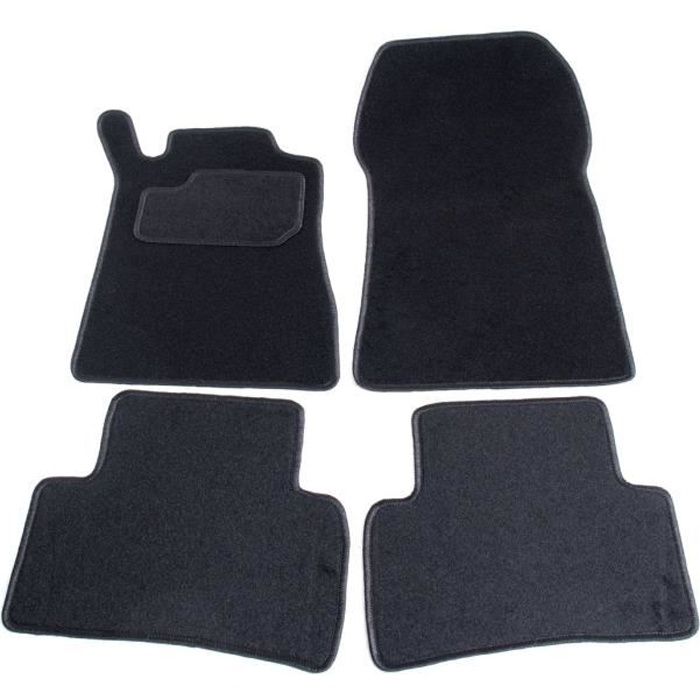 Tapis Mercedes Classe C W202 1993-2000 - set de 4 (2 avant et 2 arrière)