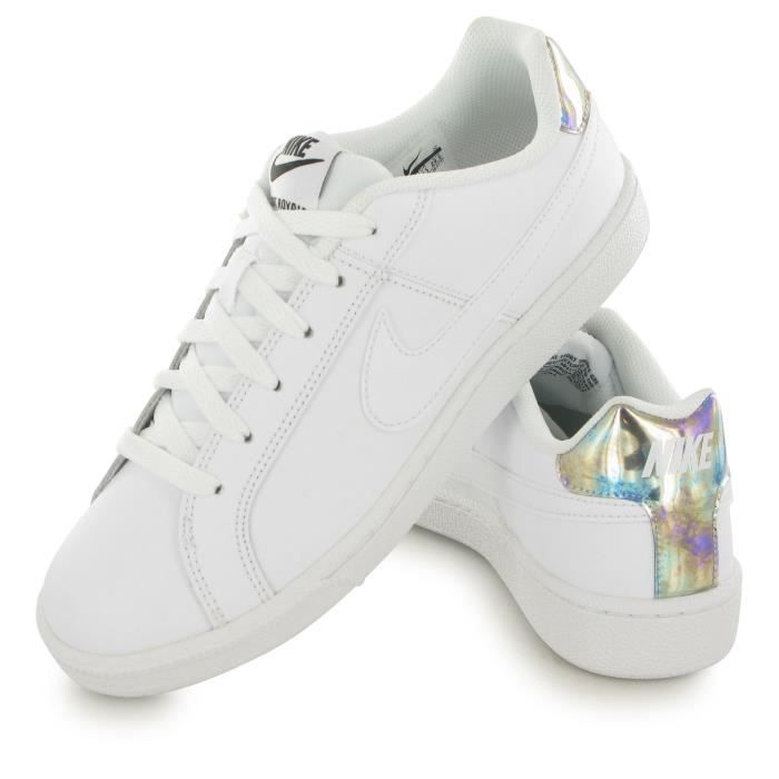 Baskets mode femme NIKE Court Royale blanc Tige basse en