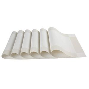 Lot de 8 Sets de r/ésistant /à la chaleur antid/érapant lavable ronde en PVC Sets de table Set de table en vinyle tiss/é AAndrea Sets de table 30,5/ x 45,7/ cm