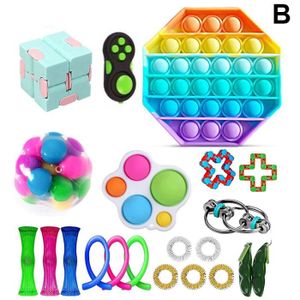 Yetech Cube Anti-Stress,Green Décompression Jouet Cube avec 6 modules apaisants,Stress Cube Toy pour Enfants et Adultes Anti-anxiété 
