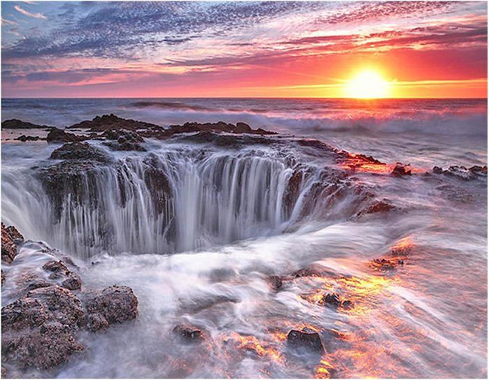 DCIDBEI 40 X 50 Cm Diamond Painting Square Drill ,Fluorescence Diamant Peinture Paysage Cascade Couleurs Résistantes Décoration Murale Pour Maison Cadeau D'anniversaire | Rose Pays Des Merveilles