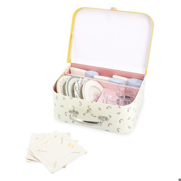 Dînette en valisette - JANOD - J06637 - Set 4 personnes - Bois et plastique - Dès 3 ans Dînette en valisette - JANOD - J06637 - Set 4 personnes - Bois et plastique - Dès 3 ans