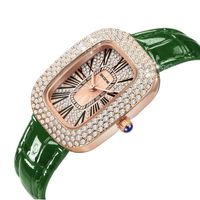 Montre femme cadran carré diamant étanche bracelet en cuir vert mode grâce tempérament luxe cadeau