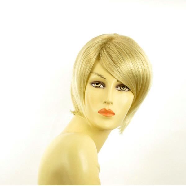 perruques blondes courtes