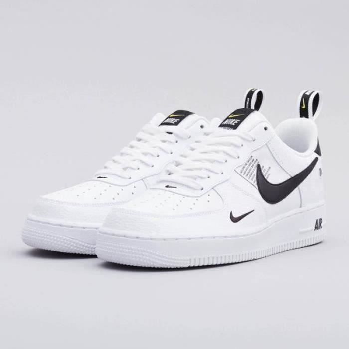 NIKE Air Force 1 Low '07 LV8 Utility Chaussures Baskets AF1 Airforce One  pour Homme Femme Blanc Or - Cdiscount Chaussures