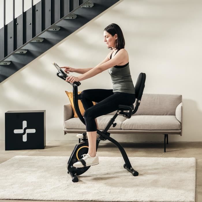 Vélo D'appartement Droit Poignées LCD, 12 Niveaux Résistance, Noir