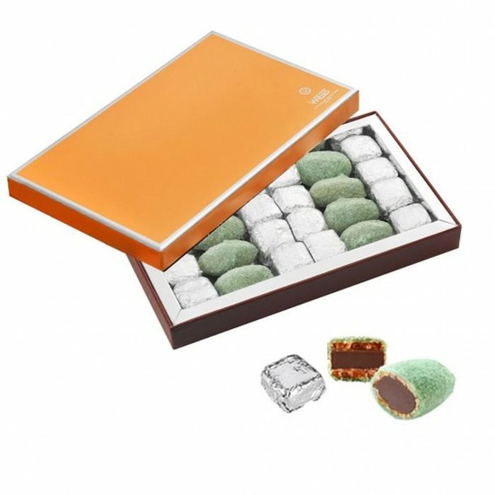 Coffret Chocolats Weiss Avec 16 Nougastelles Et 8 Nougamandines