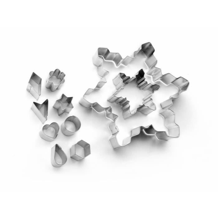 Lot De 10 Emporte Pieces Flocon De Neige En Pate A Sel Cdiscount Maison