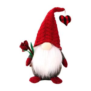 PERSONNAGES ET ANIMAUX Chapeau tricoté rouge pour la saint-valentin, 1 pi