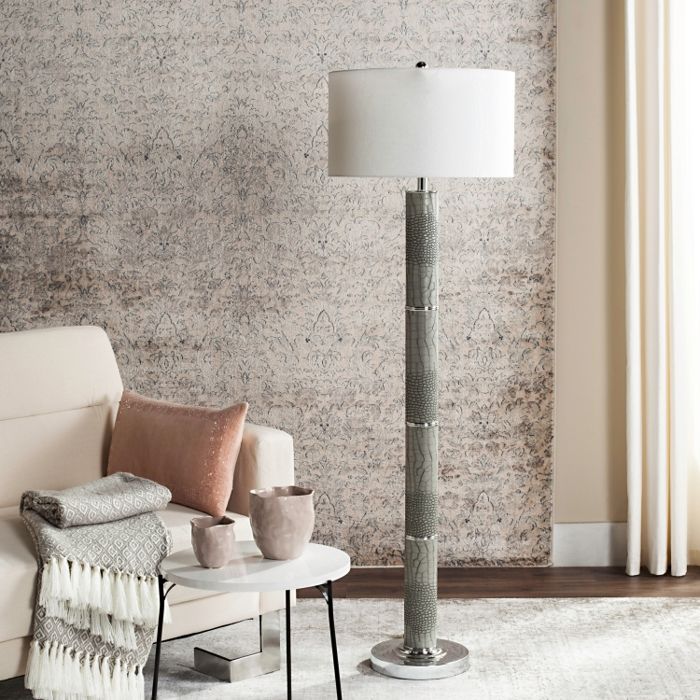 Lampe sur pied en le fer gris