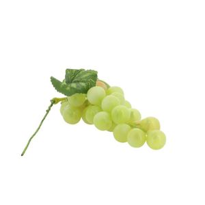 Grappe De Raisin Et Un Verre De Vin Sur Bleu. | Photo Gratuite