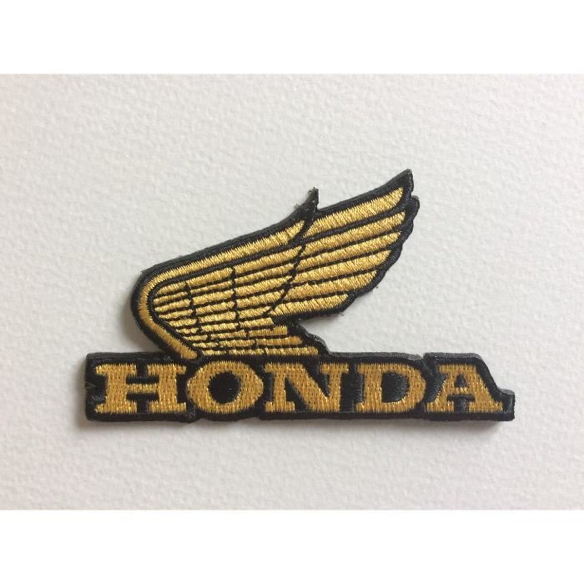 Écusson Coeur Drapeau De Course Patch Thermocollant Damier Multicolore Patch Badge à Thermocollé Fer à Repasser Applique Brodé à Coudre Décoration Réparation Vêtement Veste T-shirt Sac Dos 8x8,5cm