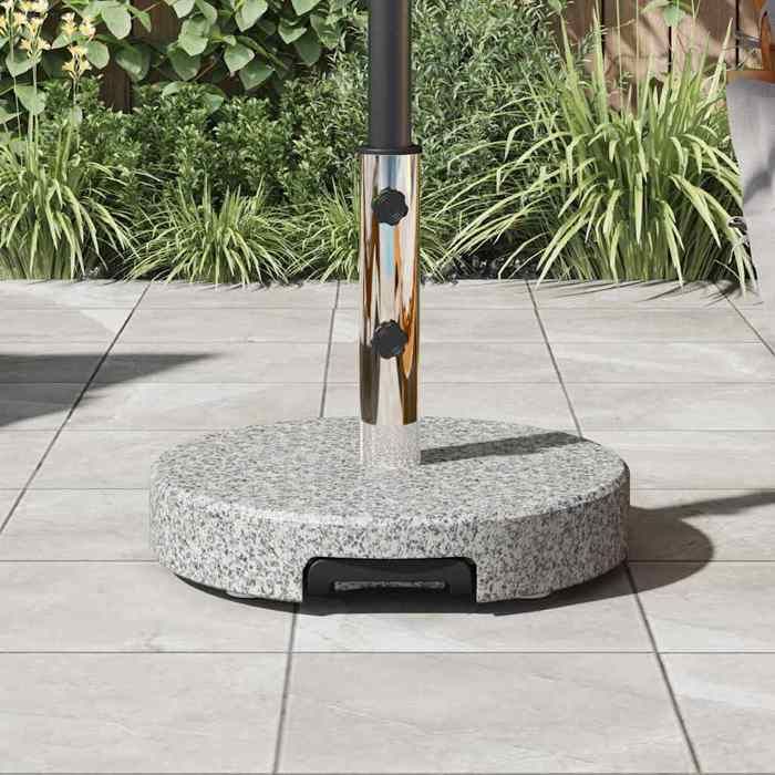 Pied de parasol en granite - WIENS - Gris - Ø 45 x 375 cm - Granite haute qualité - Roues intégrées