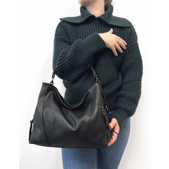 Sac à main bleu cerise sale