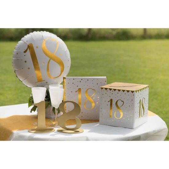 Boite Pour Carte De Fete Anniversaire 18 Ans Blanche Et Doree Metallisee X1 R 6186 Cdiscount Beaux Arts Et Loisirs Creatifs