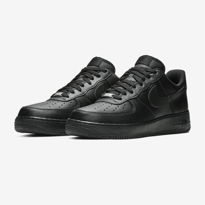 Basket Nike Air Force 1 07 Chaussures Baskets AF1 Airforce One pour Femme  Homme Noir