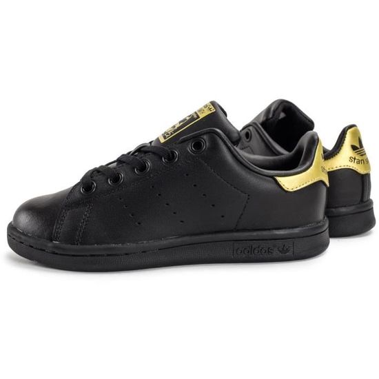 chaussures adidas noir doré