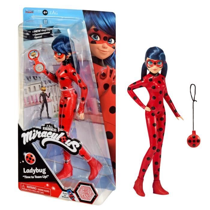 BANDAI - Miraculous Ladybug - Poupée mannequin 26 cm - Ladybug avec son téléphone - Nouveau costume effet vinyle - P50028