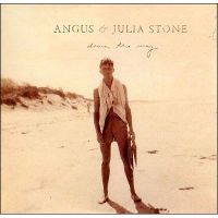 Angus & Stone Julia