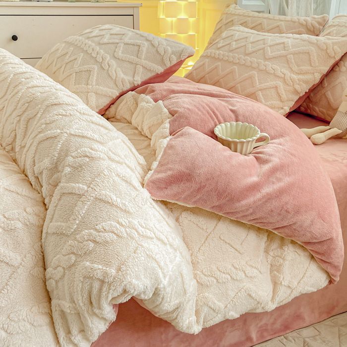 Housse de Couette Flanelle 200x230 cm Parure de Lit Polaire Chaude Hiver Comprend 1 Drap 250×230 et 2 Taies d’Oreiller beige Rose