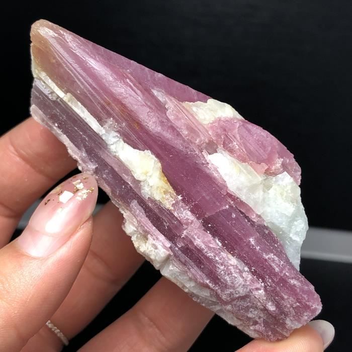 Belle tourmline indicolite bleue verte 2,55 crts tille émerude