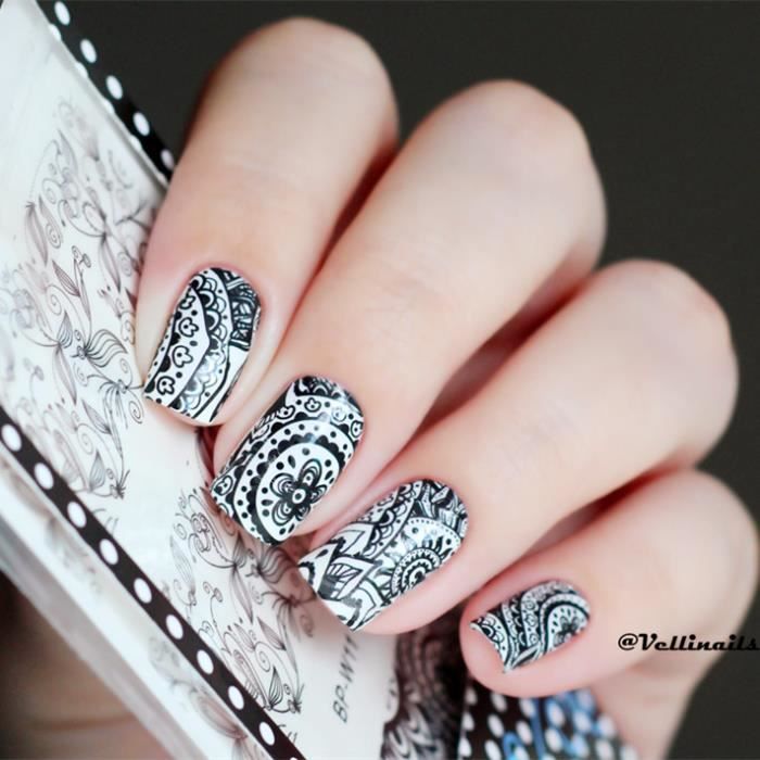 2 Motifs Water Decals Stickers Integraux Fleurs Arabesques Noires Blanches Decorations Ongles Nail Art Manucure Bp W11 Achat Vente Stickers Strass 2 Motifs Water Decals Stick Cdiscount
