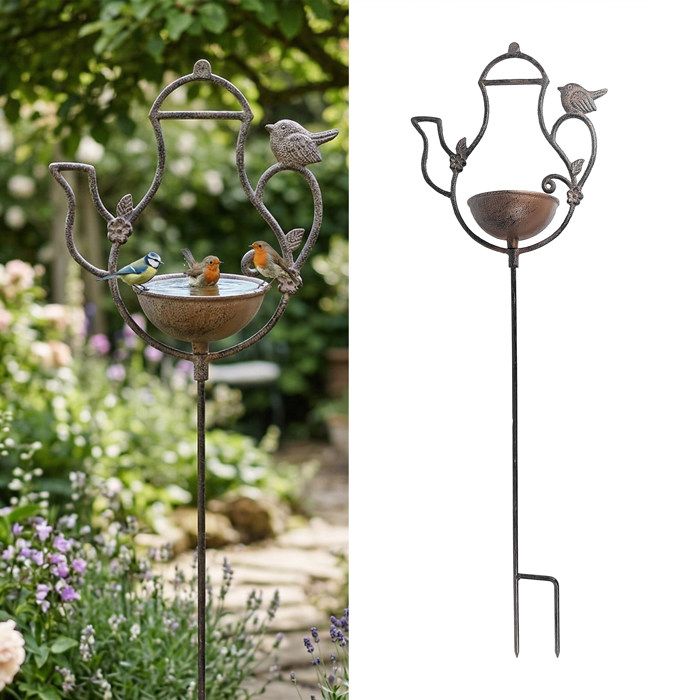 Relaxdays abreuvoir théière marron HxLxP 86x27x13 cm en fonte avec piquet coupelle eau/nourriture pour oiseaux