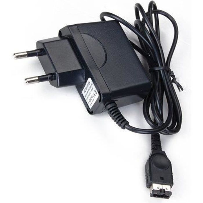 CONSOLE PSP AVEC SACOCHE, CHARGEUR COURANT, CHARGEUR SUR PIED ET