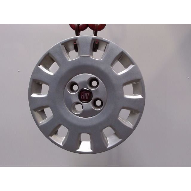 PIECES AUTO D'OCCASION - - ENJOLIVEUR DE JANTES - ROUE FIAT PUNTO 2003- - B1-451733