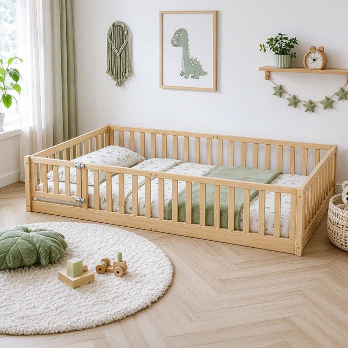 Lit enfant 120x200 cm avec barrière de sécurité et porte – Sommier à lattes inclus – Naturel Lit enfant 120x200 cm avec barrière de sécurité et porte – Sommier à lattes inclus – Naturel