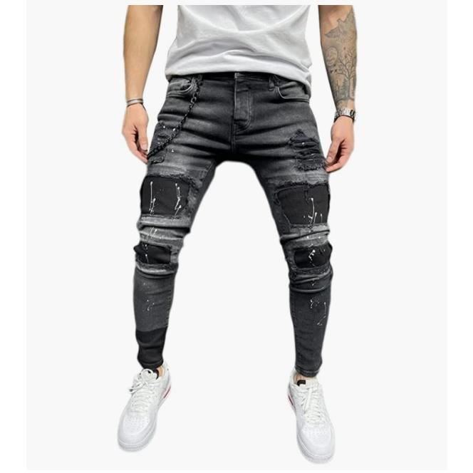 Pantalon avec trou sale