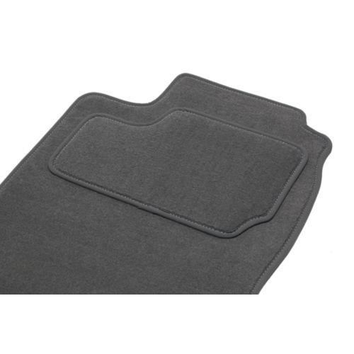 Tapis Dacia DUSTER entraxe fixaion 26cm - 2 Avants + 1 arriere + 1 coffre (du 04.10 au ce jour) Tapis ETILE GRIS sur mesure.