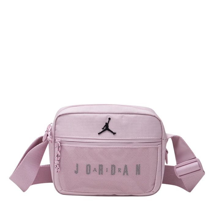 Nike Sac Bandoulière Blacktop Rose - MA9191-AMG Nike Sac Bandoulière Blacktop Rose - MA9191-AMG