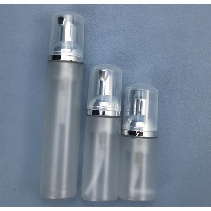 lot de bouteilles d'eau pure - , les ventes publiques en 1
