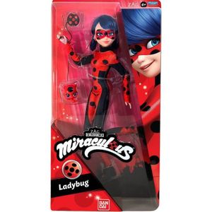 Bandai - Miraculous Ladybug - Poupée - Chat Noir et Adrien - Poupée  mannequin 26 cm articulée et ses 2 tenues - poupée de super-héros - P50356  : : Jeux et Jouets