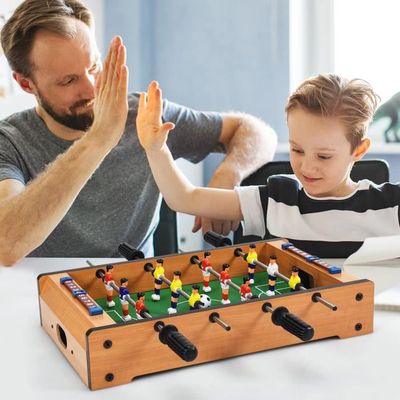 HOMCOM Babyfoot Pliable En Bois Avec 18 Joueurs, 2 Ballons, 6 Tiges Et Tableau De Bord Pour Adulte Et Enfant 69 X 37 X 70 Cm~1t3ujpd21sg00