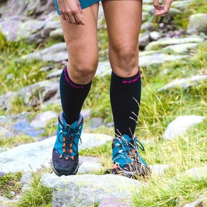 Chaussettes de randonnee BV Sport Trek compression evo bleu rose Cdiscount Sport