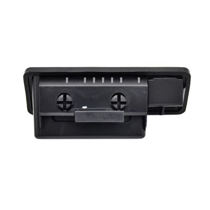 Bouton Poussoir Hayon 51247118158 – Pour BMW E60 E61 E70 E71 E82 E90 X5 X6