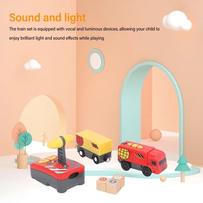 Train électrique Télécommandé Pour Enfants Avec Connexion Magnétique, Compatible Avec Voies En Bois, Dès 3 Ans