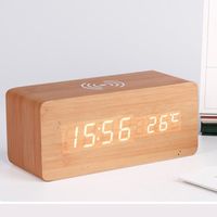 Horloge,Nouveau LED réveil numérique téléphone Mobile sans fil charge bois horloge Radio thermomètre - Type Bamboo color