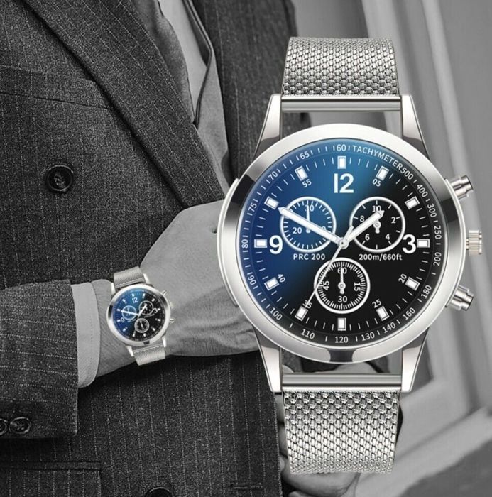 Montre Bracelet Argentée à Quartz Pour Homme - Occasion Sans Marque