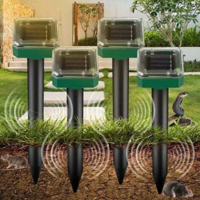 Lot de 4 répulsifs pour animaux à ultrasons IP65 répulsif pour rongeurs solaire à ultrasons pour jardin solaire répulsif pour