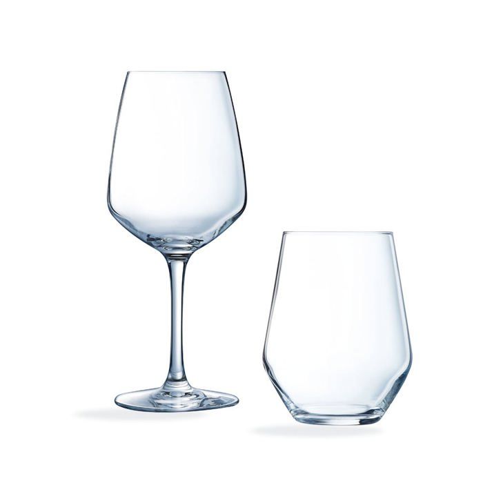 Ensemble de 12 verres en cristal de baccarat 1930 - Ressourcerie Histoires Sans Fin Ensemble de 12 verres en cristal de baccarat 1930 - Ressourcerie Histoires Sans Fin