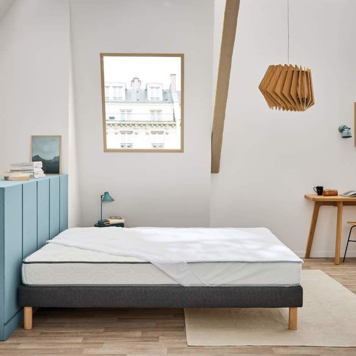 Protège-matelas Imperméable 180x200 Cm - Housse Matelassée, élastique Jusqu'à 27 Cm - Lavable Machine, Surface Douce - Gris