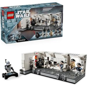 ASSEMBLAGE CONSTRUCTION LEGO® Star Wars 75387 Embarquement à Bord du Tantive IV, Jouet de Construction, Véhicule