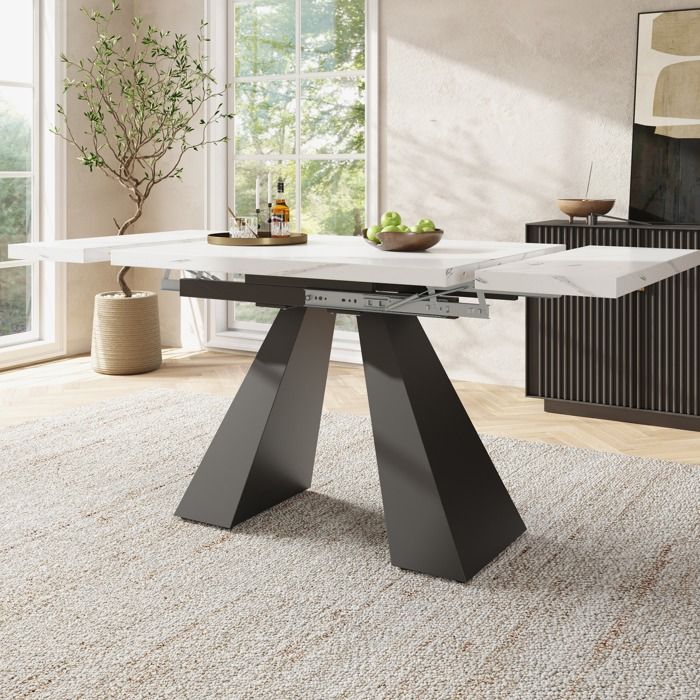 Table de salle à manger extensible. grand plateau blanc en MDF effet marbre. 99-159×74×77 cm. pieds acier carbone noir