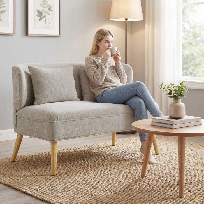 Canapé 2 places petit canapé en chenille avec dossier à oreilles assise épaisse pieds en hévéa beige
