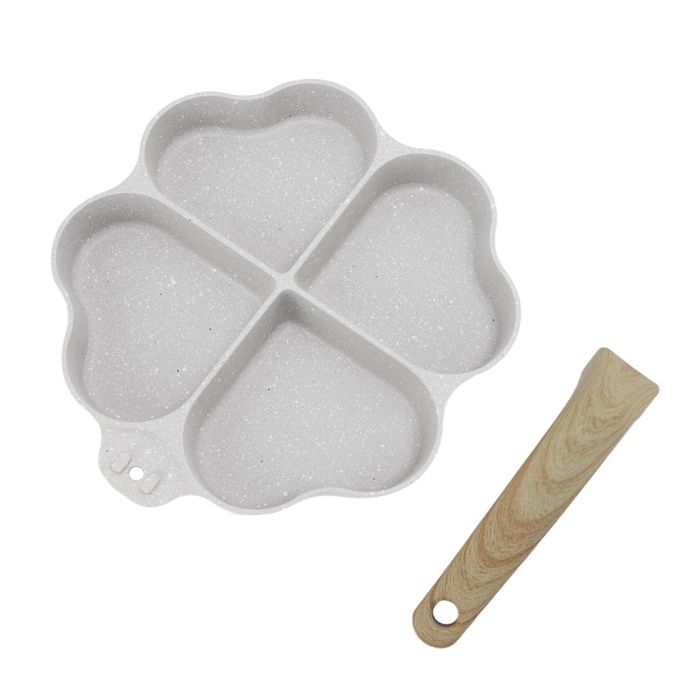 Poêle à Œufs 4 Cœurs Antiadhésive – Forme Amour, Aluminium Induction & Gaz – Petit-Déjeuner Fun & Sain