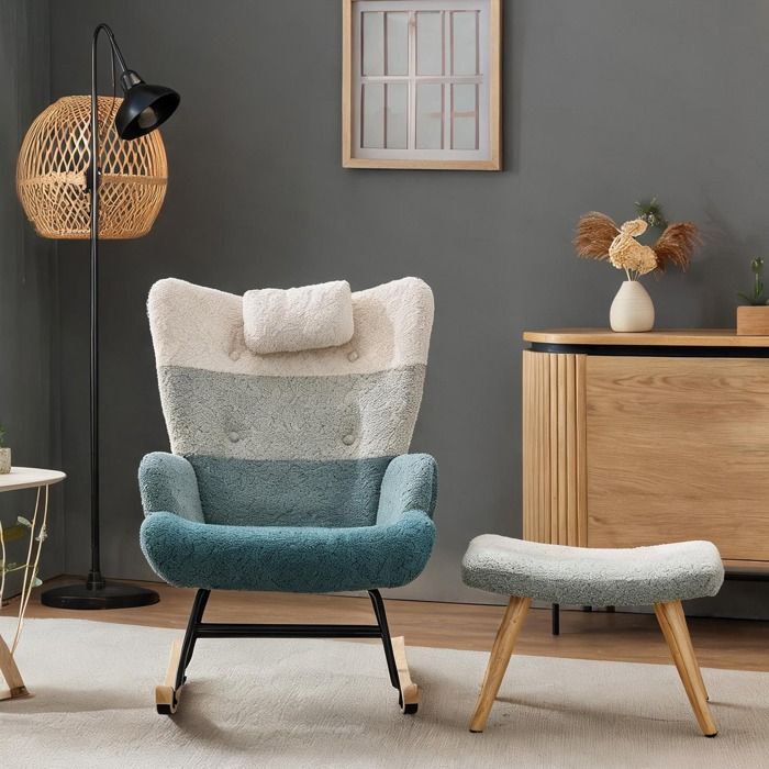 Fauteuil à bascule 1 place en tissu bouclé multicolore à motifs patchwork structure mixte bois et métal 83 x 65 5 x 95 cm